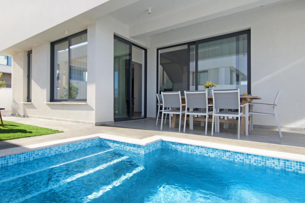 Villa Queen Eleanor Protaras Bagian luar foto